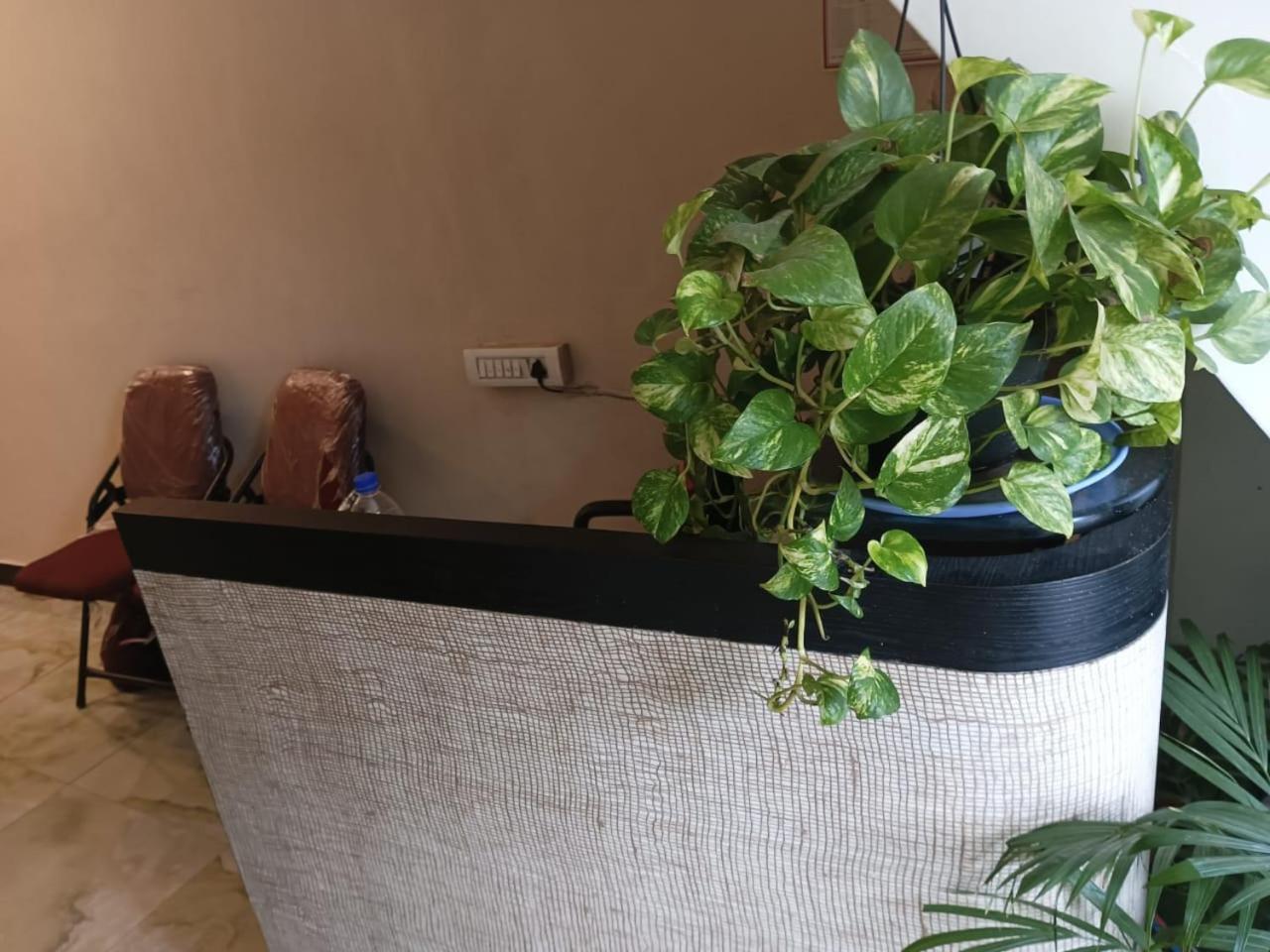 New Hotel Tara By Glitz Hotels Mumbai  Buitenkant foto